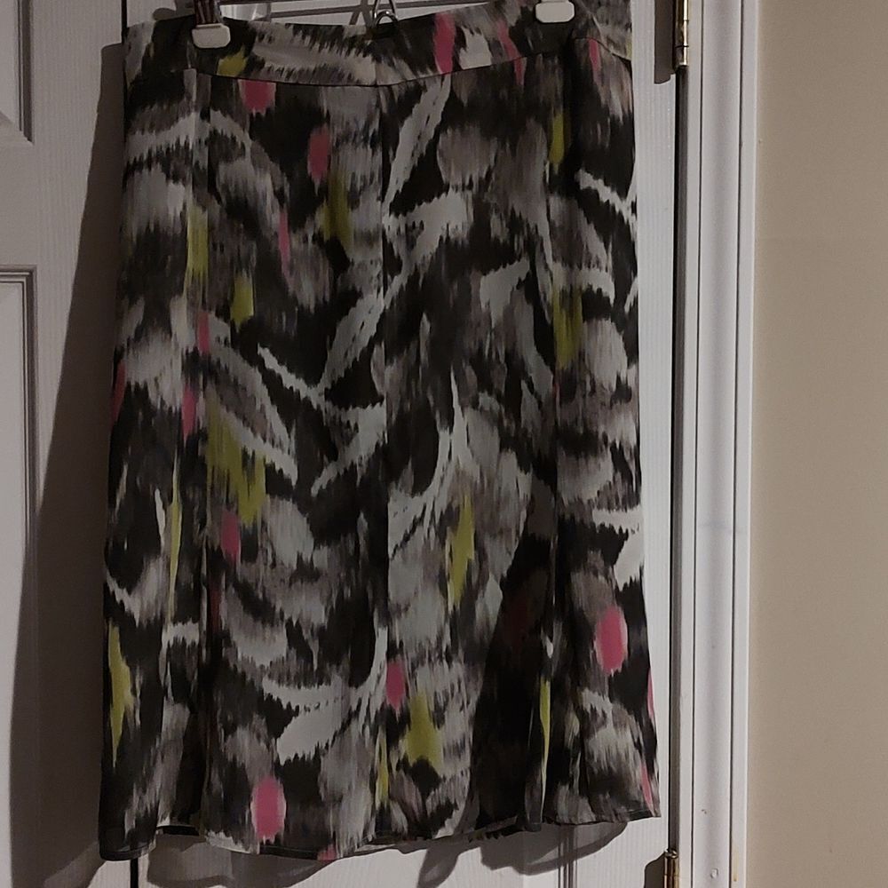 Jones Wear dark gray yellow hot pink light gray a line skirt  Sz 12 NWOT